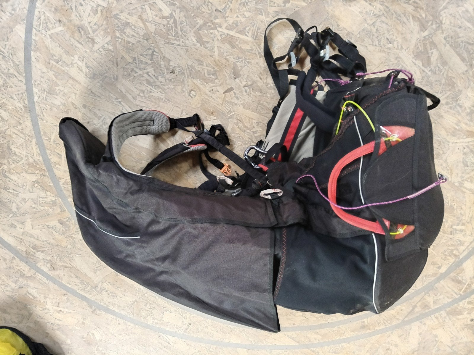 harnas parapente, Sport en Fitness, Ophalen, Gebruikt, Zitje of Harnas
