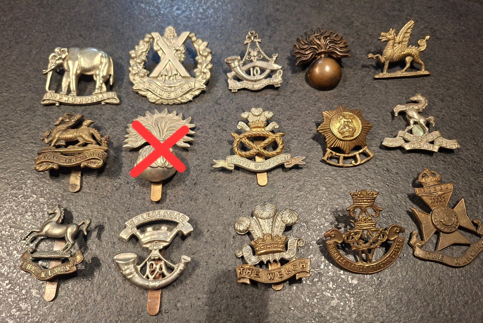 ww1  ww2 cap badges, Ophalen of Verzenden