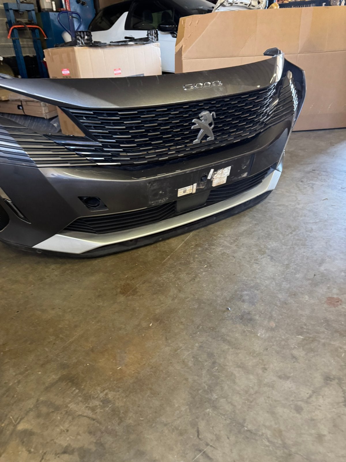 Pare choc avant Peugeot 5008 phase 2, Enlèvement, Avant, Peugeot