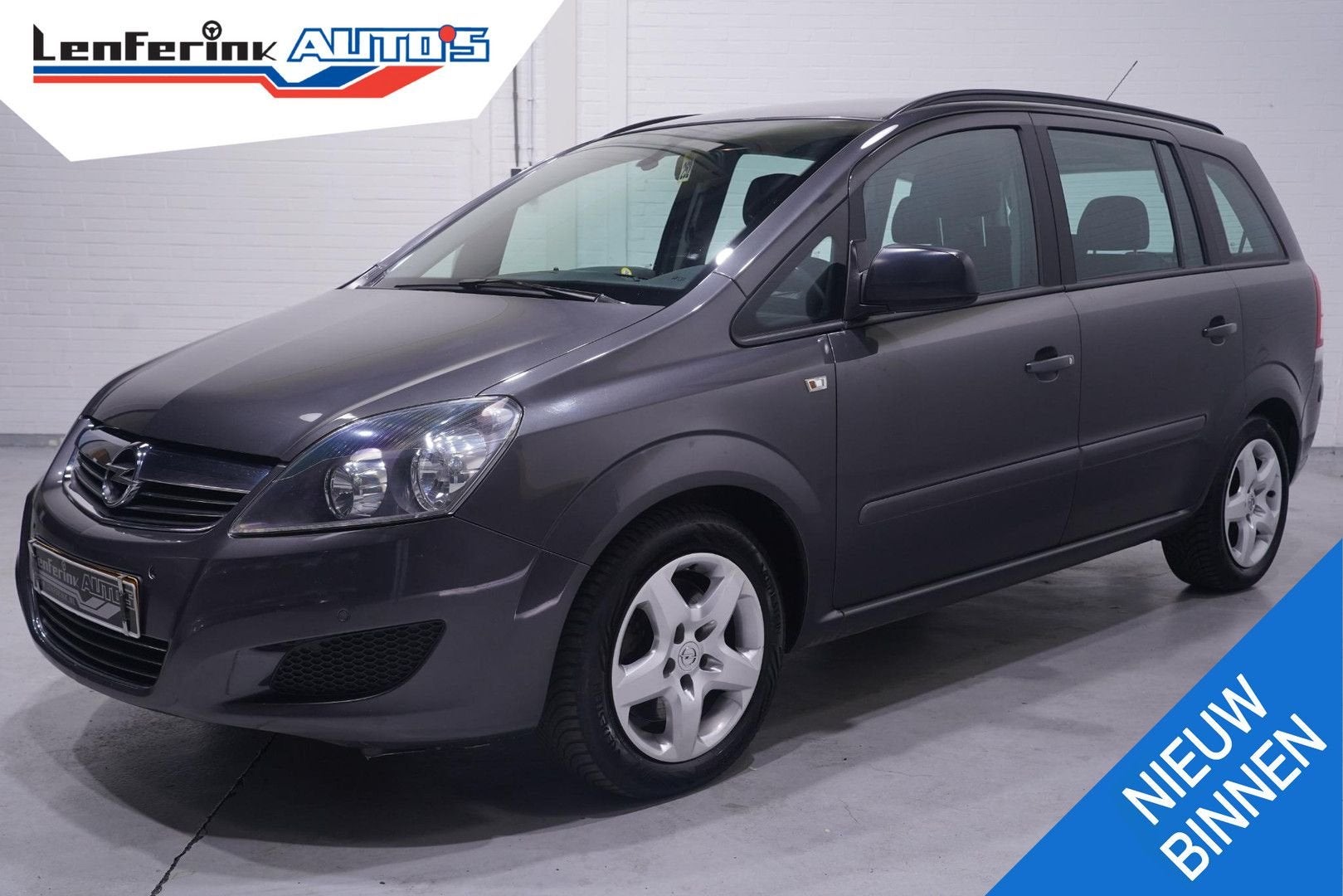 Opel Zafira 1.7 CDTi Selection 7-persoons PDC v+a stuurbedie, Auto's, Monovolume, Zwart, Bedrijf, Zilver of Grijs