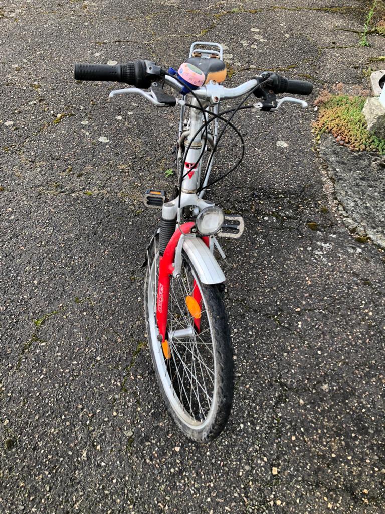 Fietsen, Fietsen en Brommers, Fietsen | Vouwfietsen, Velgrem, 16 tot 18 inch, Zo goed als nieuw, Ophalen