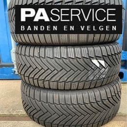 4x Michelin 215 45 17 winterbanden 6.9 en 6.4 mm, Autos : Pièces & Accessoires, -, 19 pouces, Utilisé, -