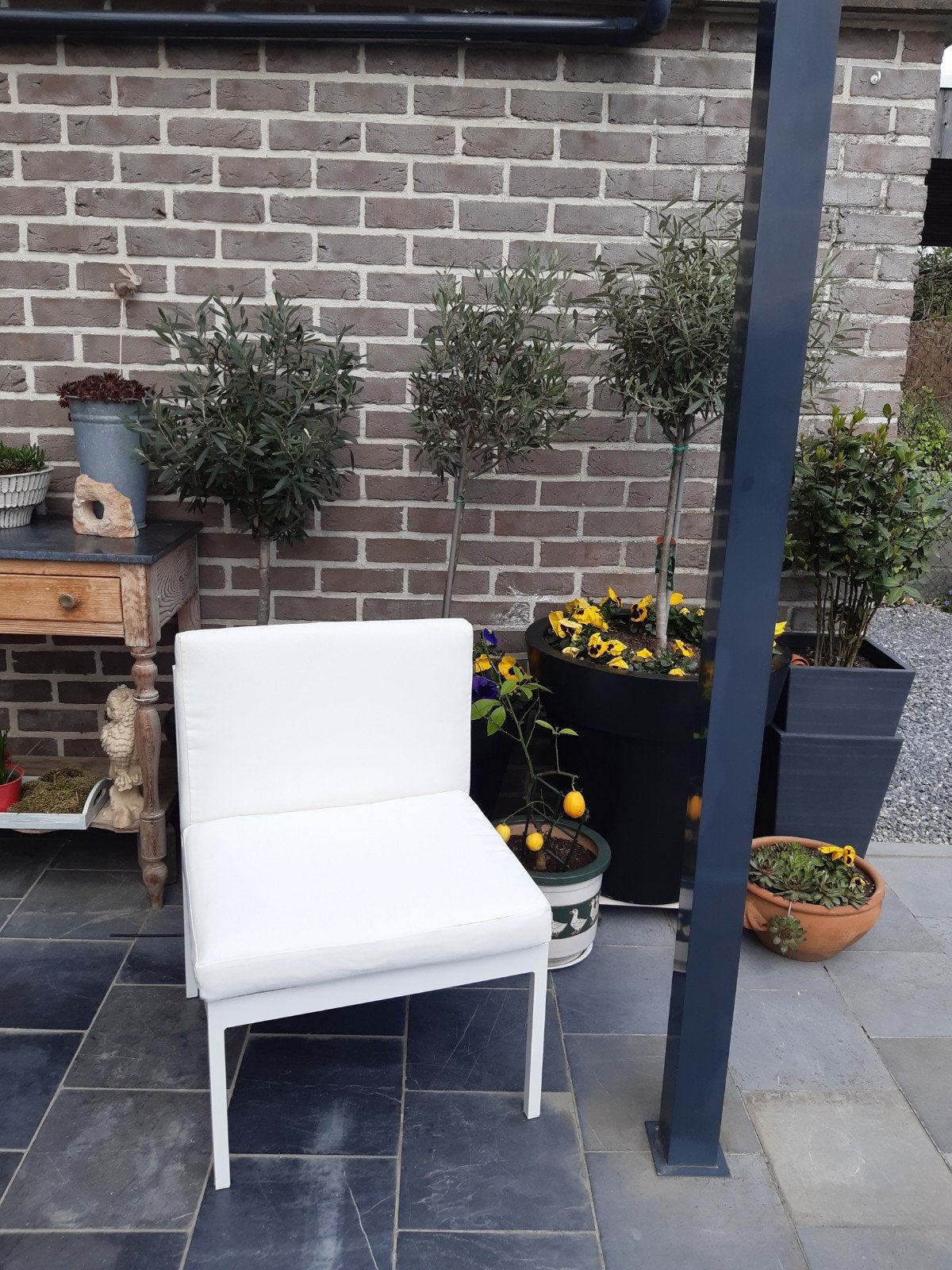 Terras stoel Nieuw, Ophalen