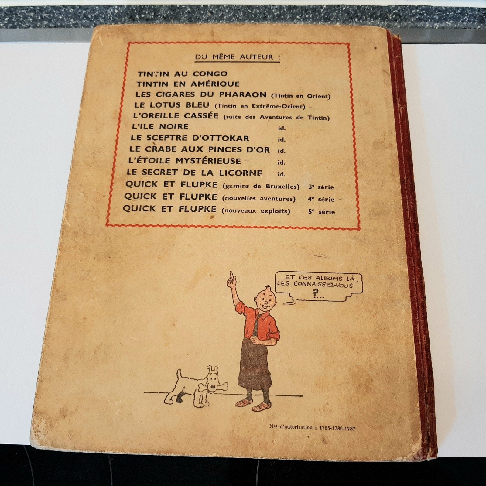 L''oreille  Cassée 1943 rode rug ,zeldzame uitgave, Ophalen of Verzenden