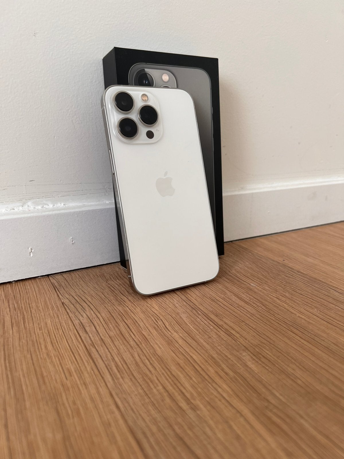 iPhone 13 Pro - 128 Go, argent, 128 GB, 88 %, Comme neuf, Enlèvement