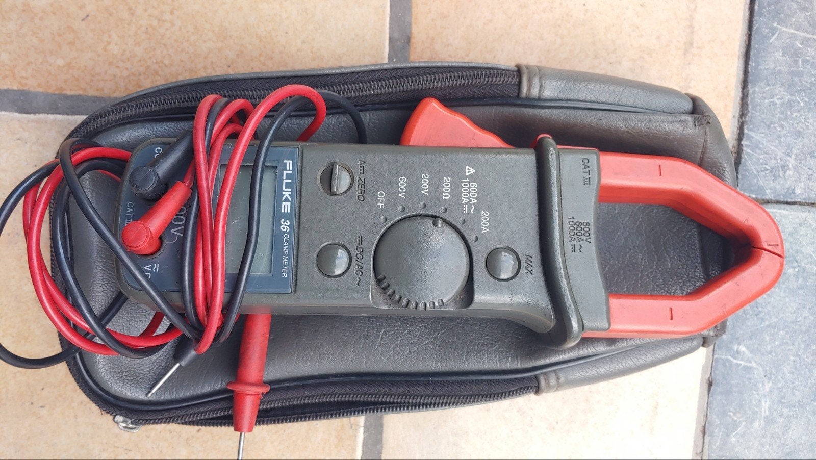 Pince ampermetrique Fluke 36 clampmeter, Comme neuf