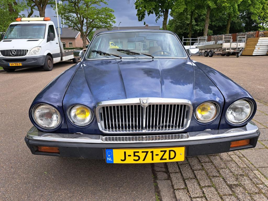 Jaguar xj-6  188.000km van binnen netjes oldtimer  koopje, Auto's, Automaat, Beige, Leder, Particulier