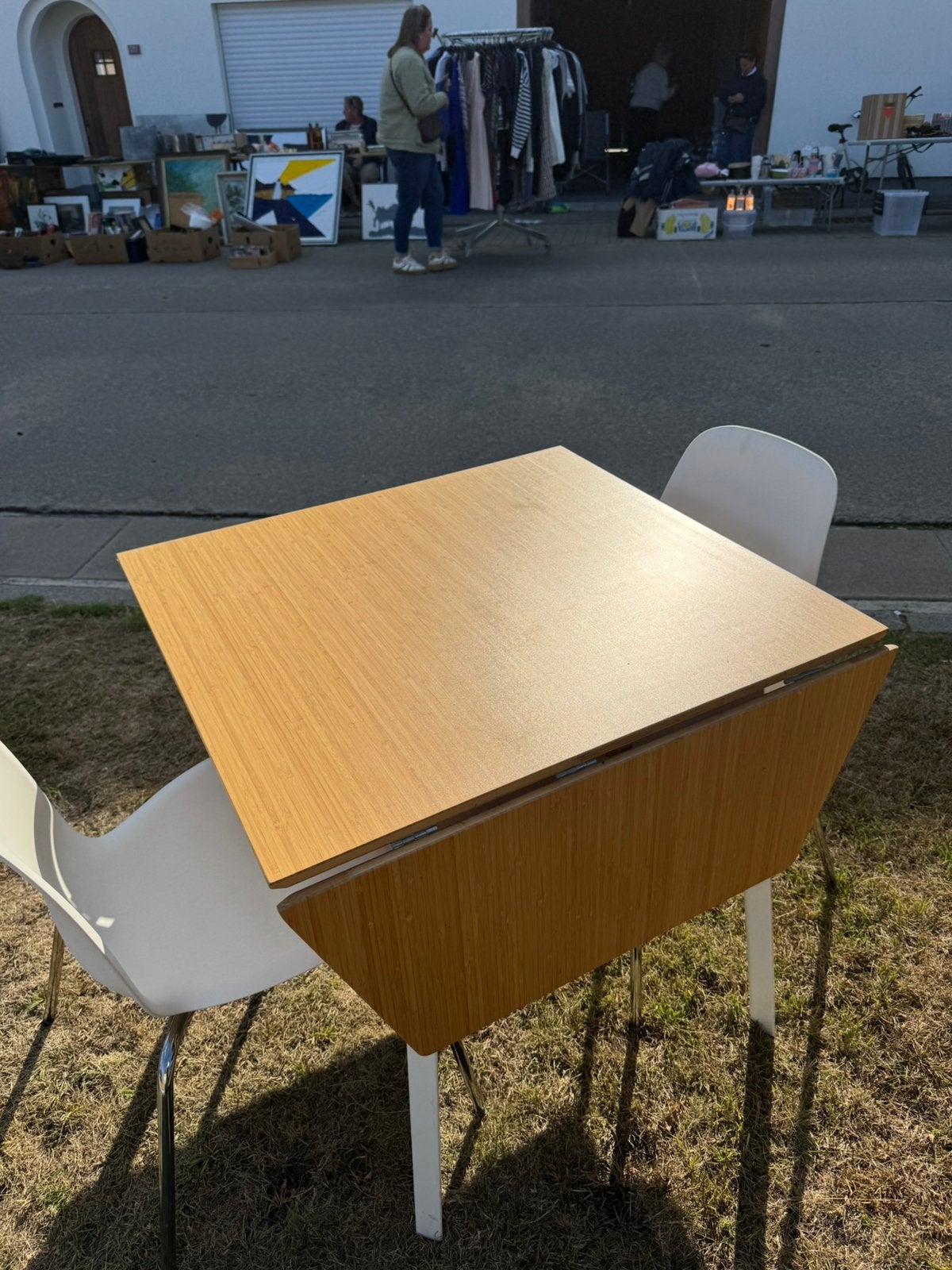 Tafel met 2 stoelen  ideaal voor op kot, Ophalen, Zo goed als nieuw