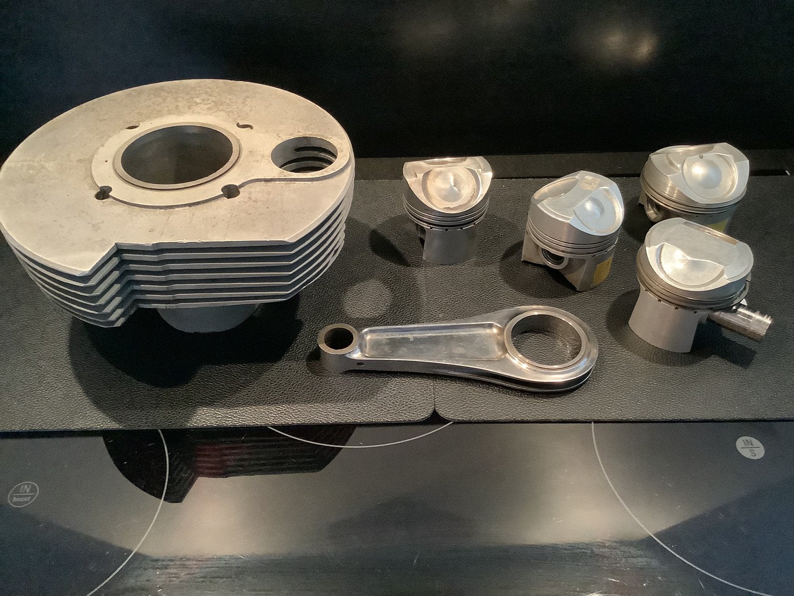 Norton Manx 40M 350cc cilinder barrel late 50s & pistons, Motoren, Ophalen of Verzenden, Gebruikt