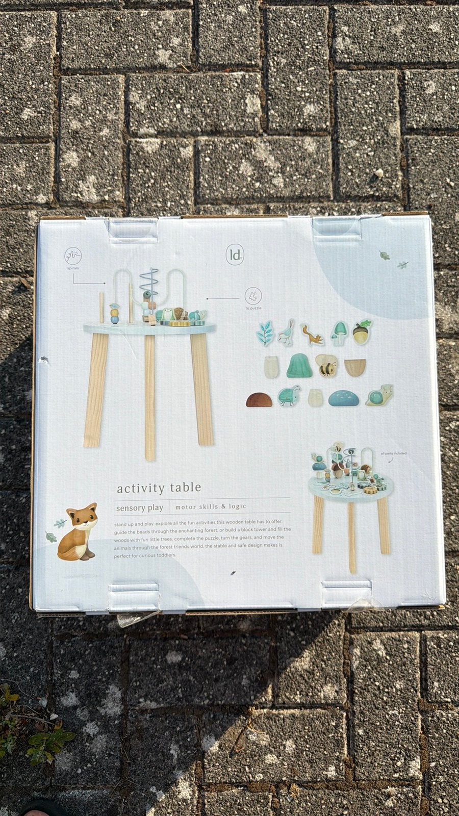 Little dutch activity table., Enfants & Bébés, Jouets | Jouets de bébé, Enlèvement, Comme neuf