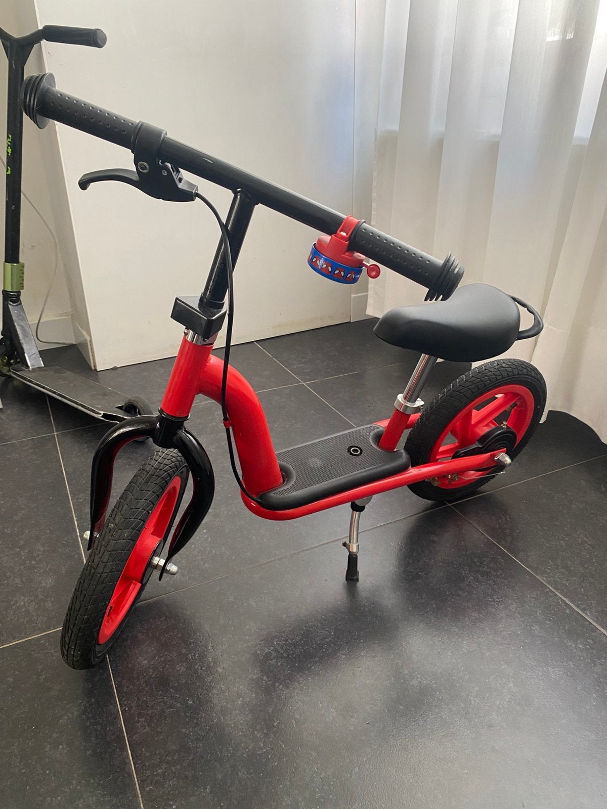 kinderfiets 4-6 jaar, Ophalen of Verzenden, Zo goed als nieuw