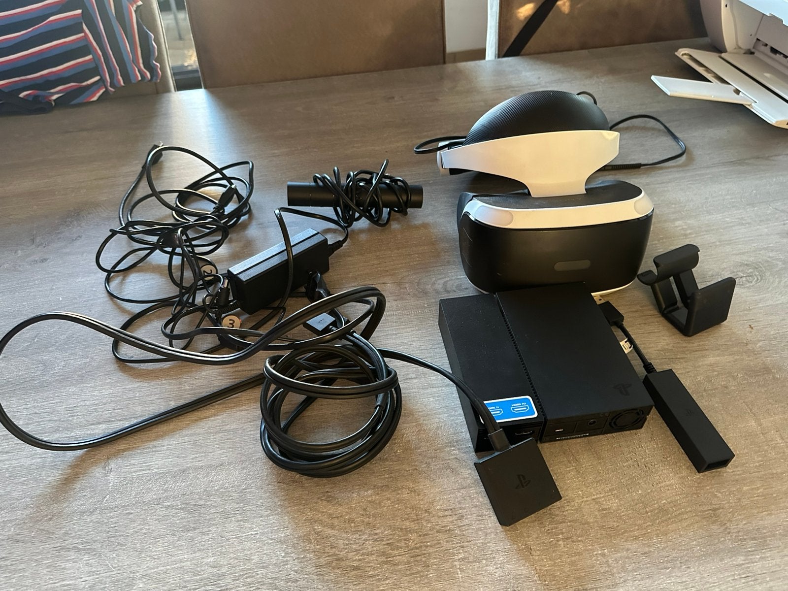 VR-bril met alle toebehoren en 4 games, Enlèvement, Comme neuf, Lunettes VR