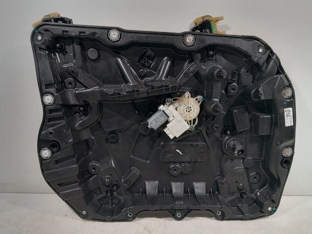 Raammechaniek elektrisch links voor BMW X7, Onderdelen@venauto.nl, Van der Ven Autorecycling B.V., Gebruikt, Ettenseweg 76, 4706 PB Roosendaal, The Netherlands