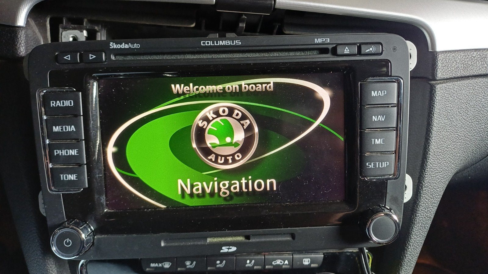 Système de navigation original Skoda VW, Autos : Divers, Navigation de voiture, Enlèvement ou Envoi, Comme neuf