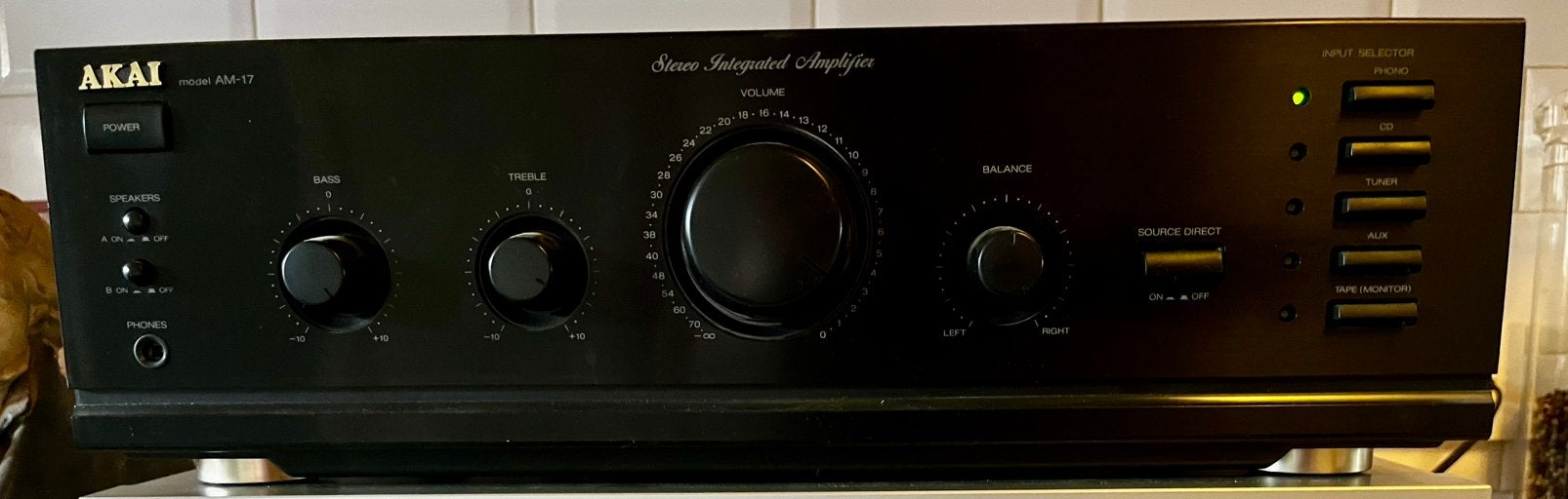 AKAI AM-17 versterker, TV, Hi-fi & Vidéo, Amplificateurs & Ampli-syntoniseurs, Enlèvement, Comme neuf