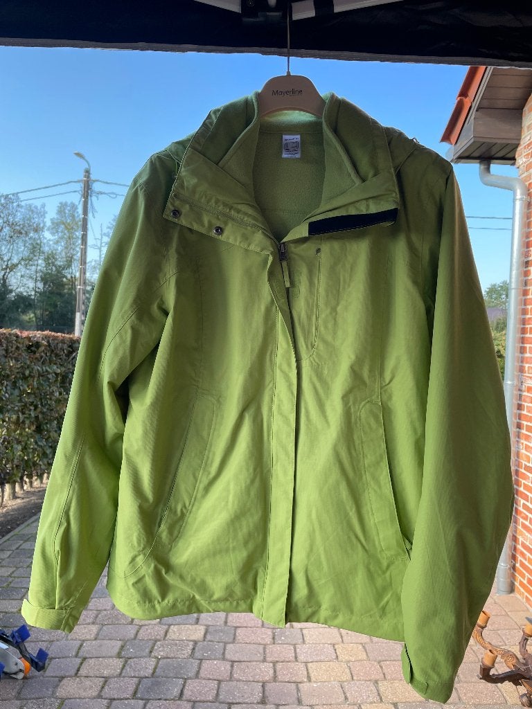 Winterjas sportief, Maat 42/44 (L), Nieuw, Groen, Ophalen