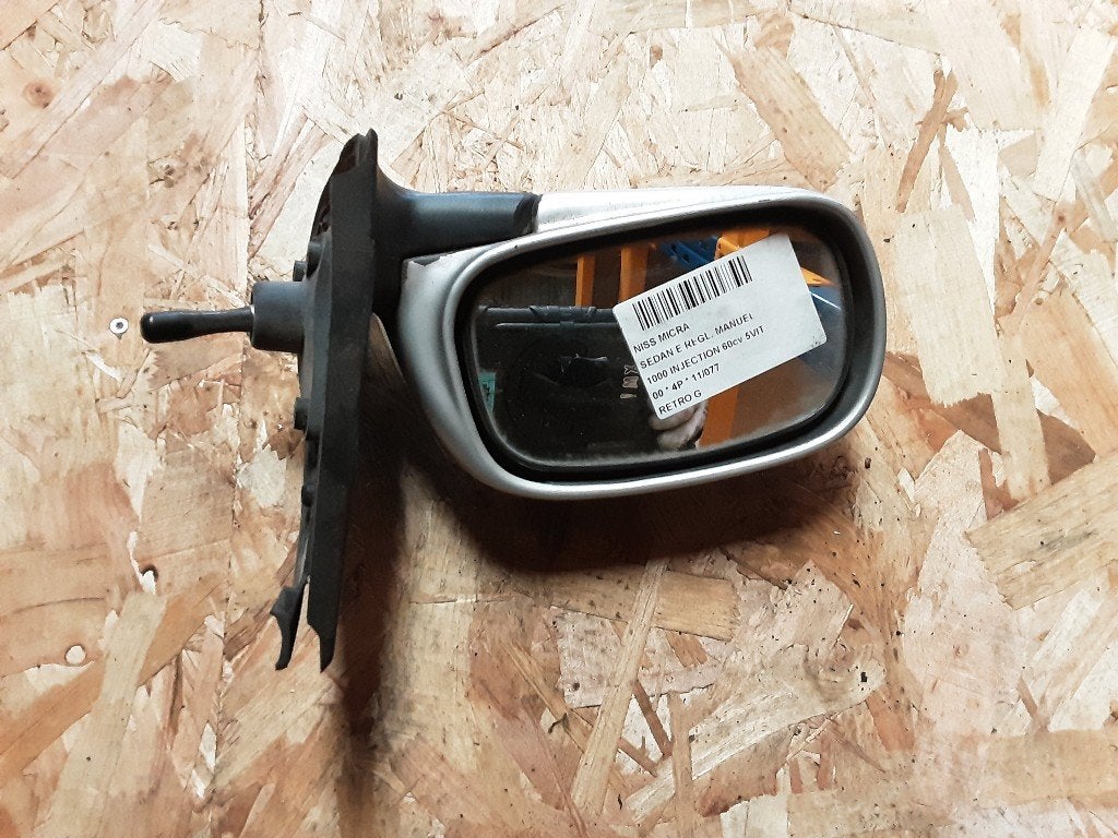 SPIEGEL LINKS Nissan Micra (K11) (01-1992/02-2003), Gebruikt, Germany@nissan-services.eu, Kronenweg 38
50389  Wesseling, DE, Nissan