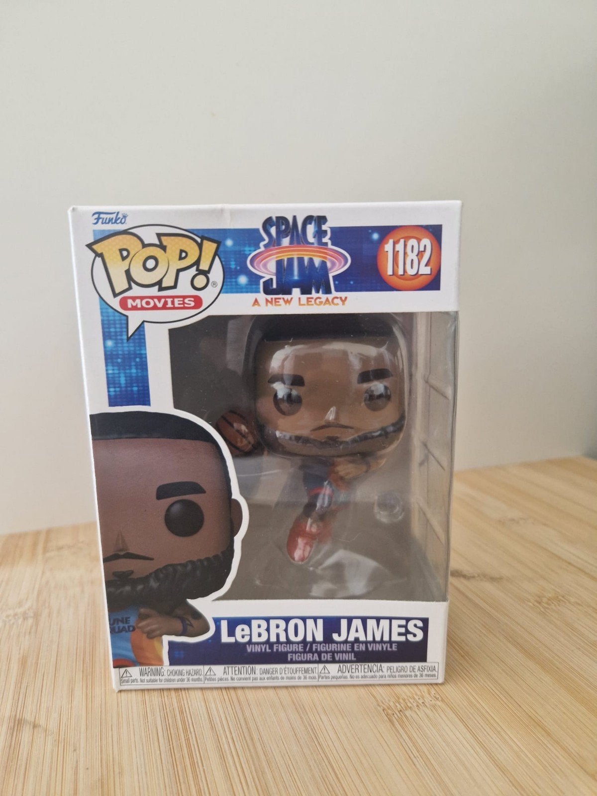 LeBron James poppetje SpaceJam, Ophalen, Nieuw