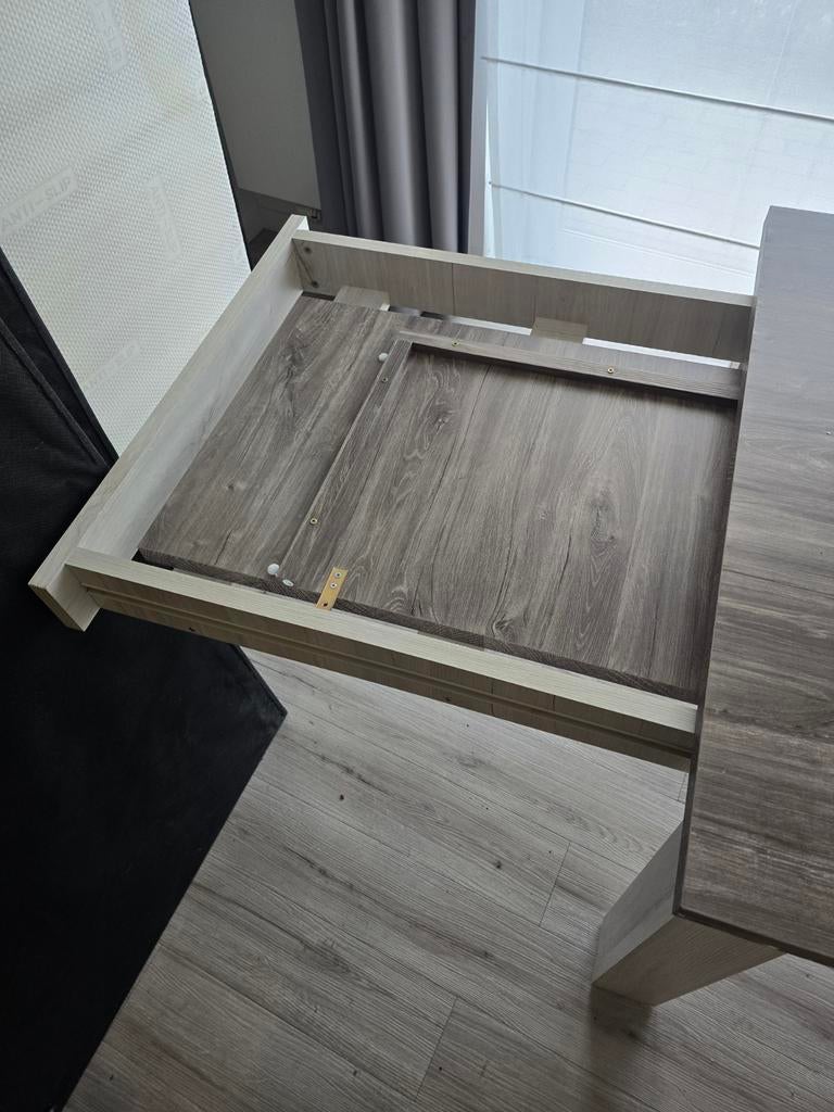 Tafel uitschuifbaar, Ophalen