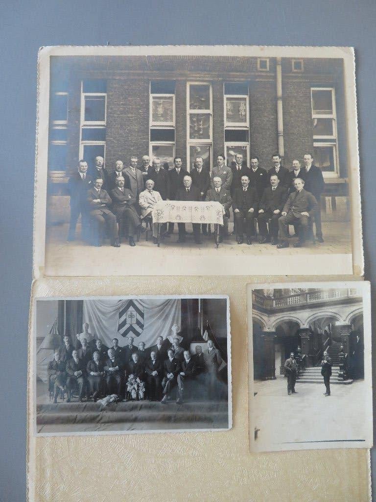 3 oude foto,s Borgerhout gemeentebestuur district hal, Verzamelen, Verzenden, Zo goed als nieuw, Gebouw, Foto