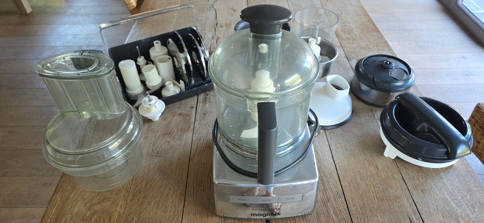 Titel:Magimix 5200 XL – compleet met alle toebehoren – zo go, Résiste au lave-vaisselle, Comme neuf, Enlèvement, 1 à 2 litres