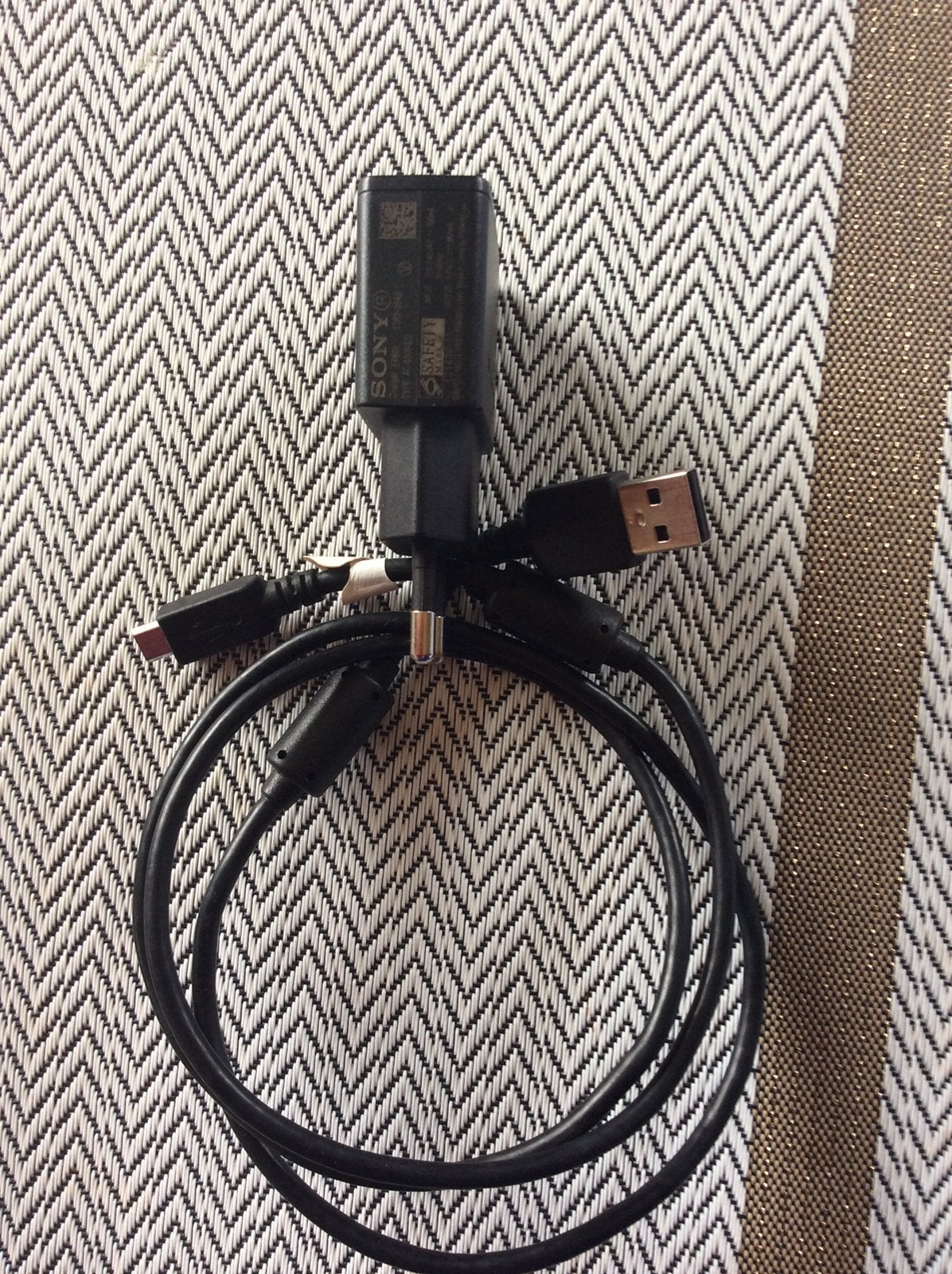 Chargeur de téléphone portable Sony, Sony Ericsson, Sony, Comme neuf, Enlèvement