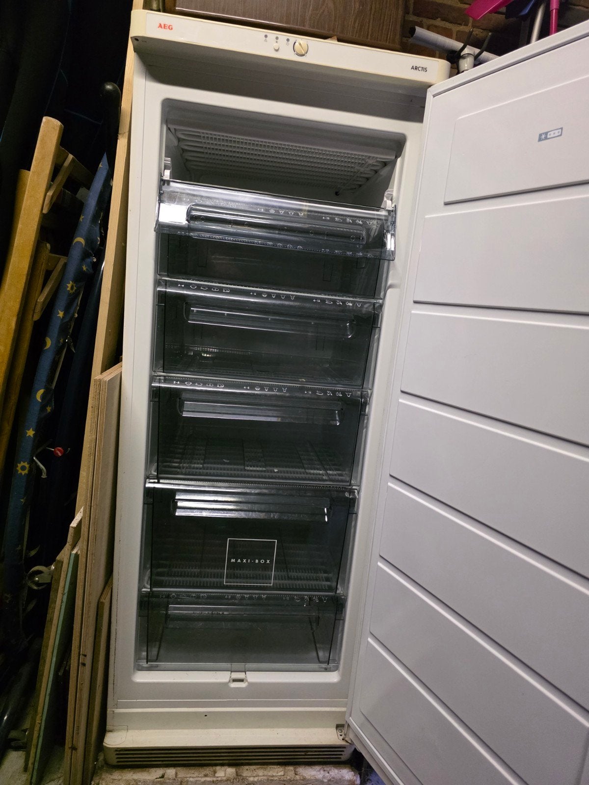 AEG Arctis diepvriezer 226 L, 4 sterren, werkt perfect, Ophalen