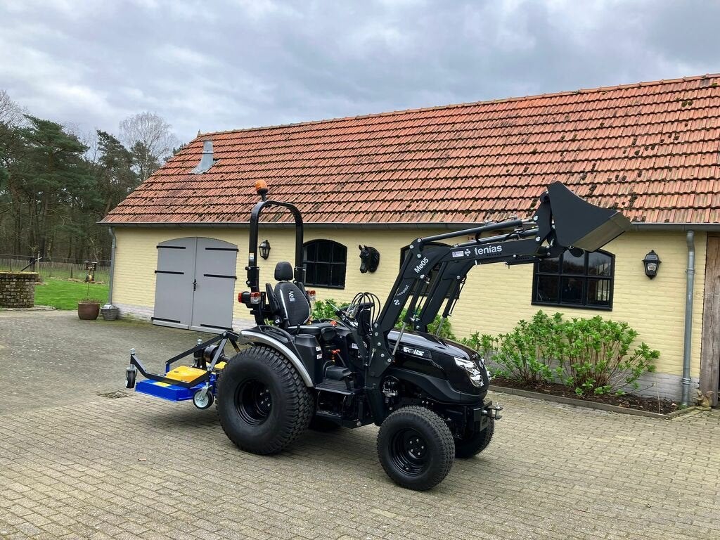 Solis 26 HST minitractor NIEUW black edition met frontlader, Neuf, Autres marques, Jusqu'à 2500