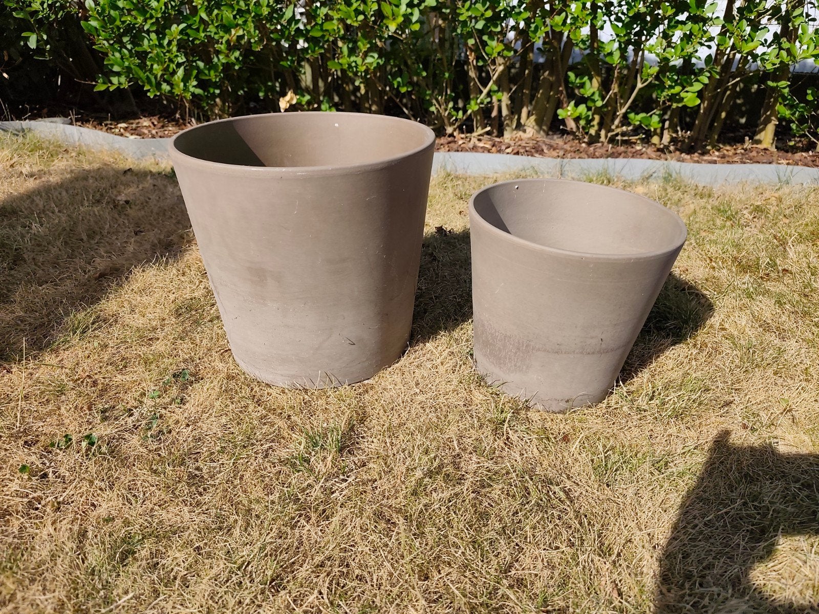 pot pour plantes - ikea -couleur taupe, Enlèvement