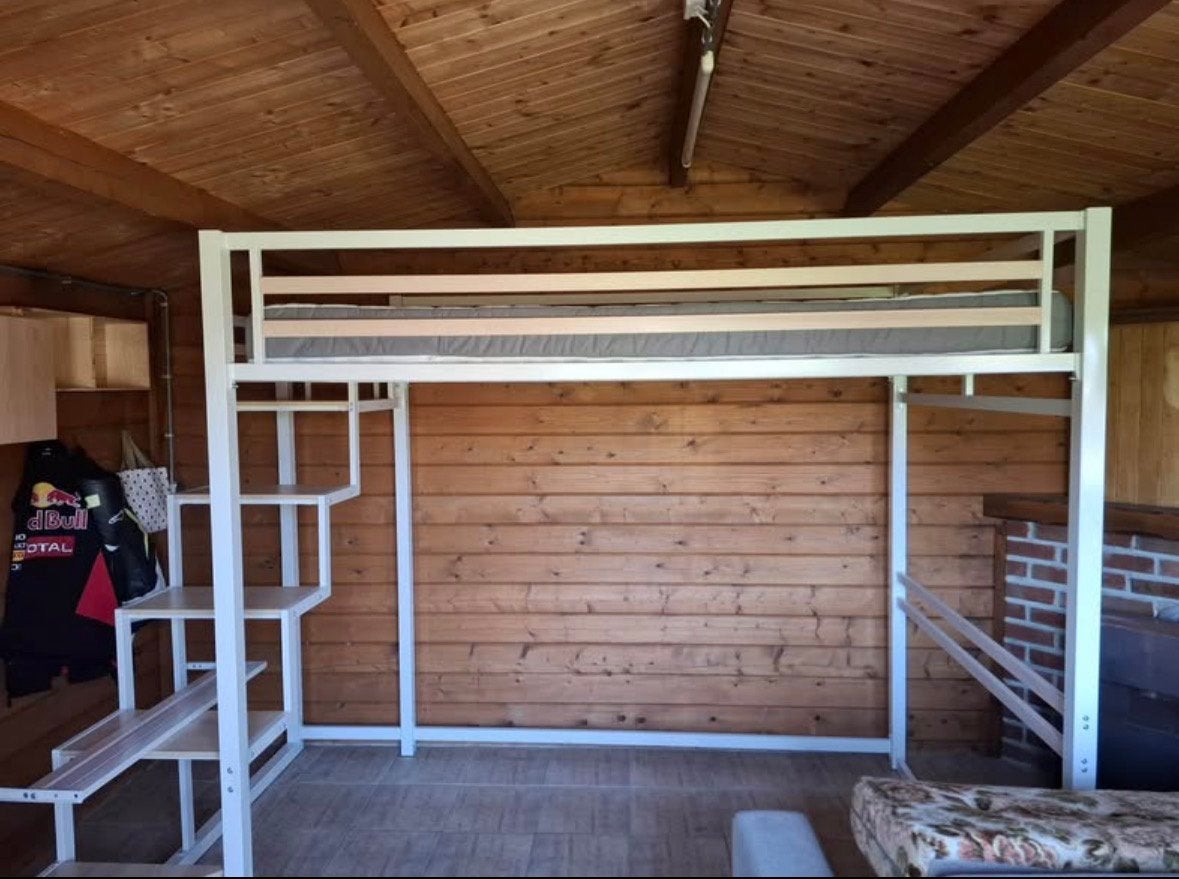 Lit mezzanine + matelas 140x200, Enlèvement, Comme neuf
