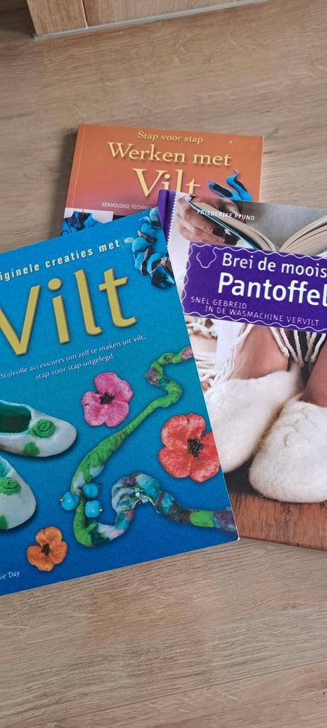 3 autres livres à feutrer avec de la laine, Hobby & Loisirs créatifs, Feutre, Enlèvement ou Envoi
