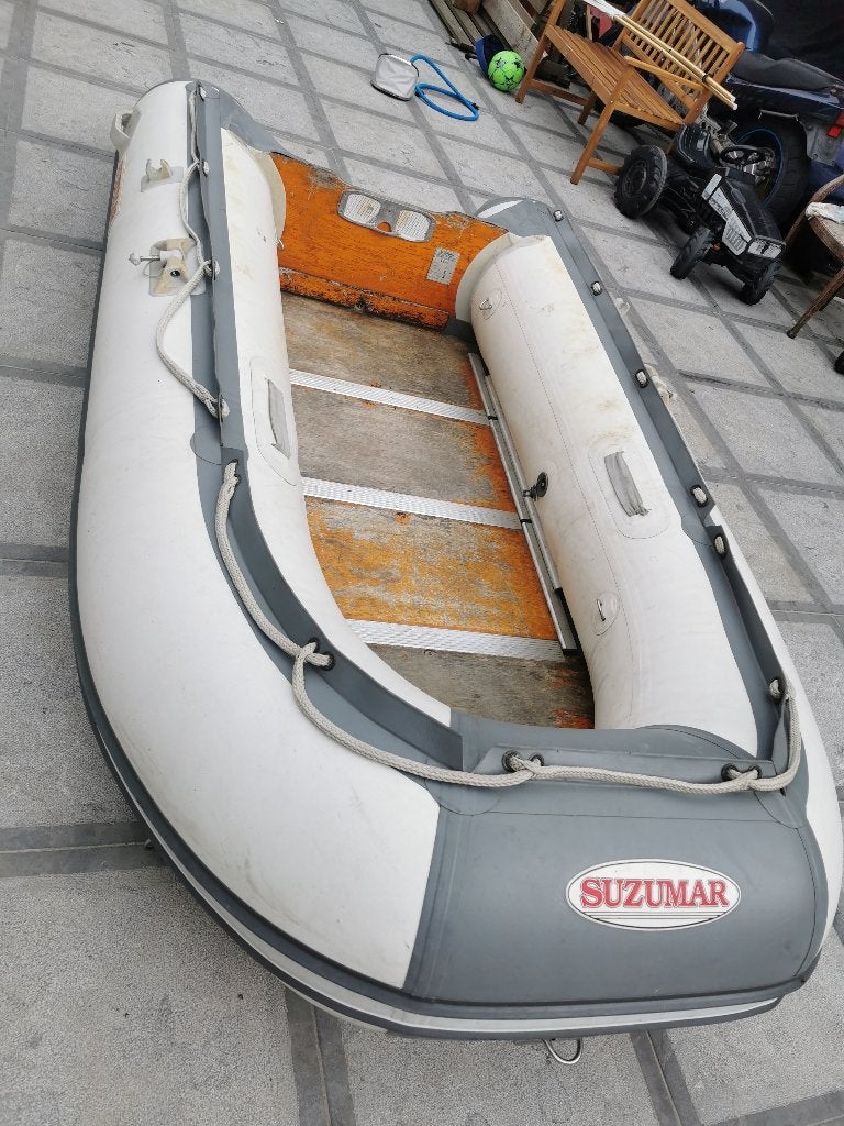 Canot pneumatique - Zodiac - RIB - SUZUMAR DS-290, Sports nautiques & Bateaux, Canots pneumatiques, Utilisé, Suzumar, Bois, Pagaies