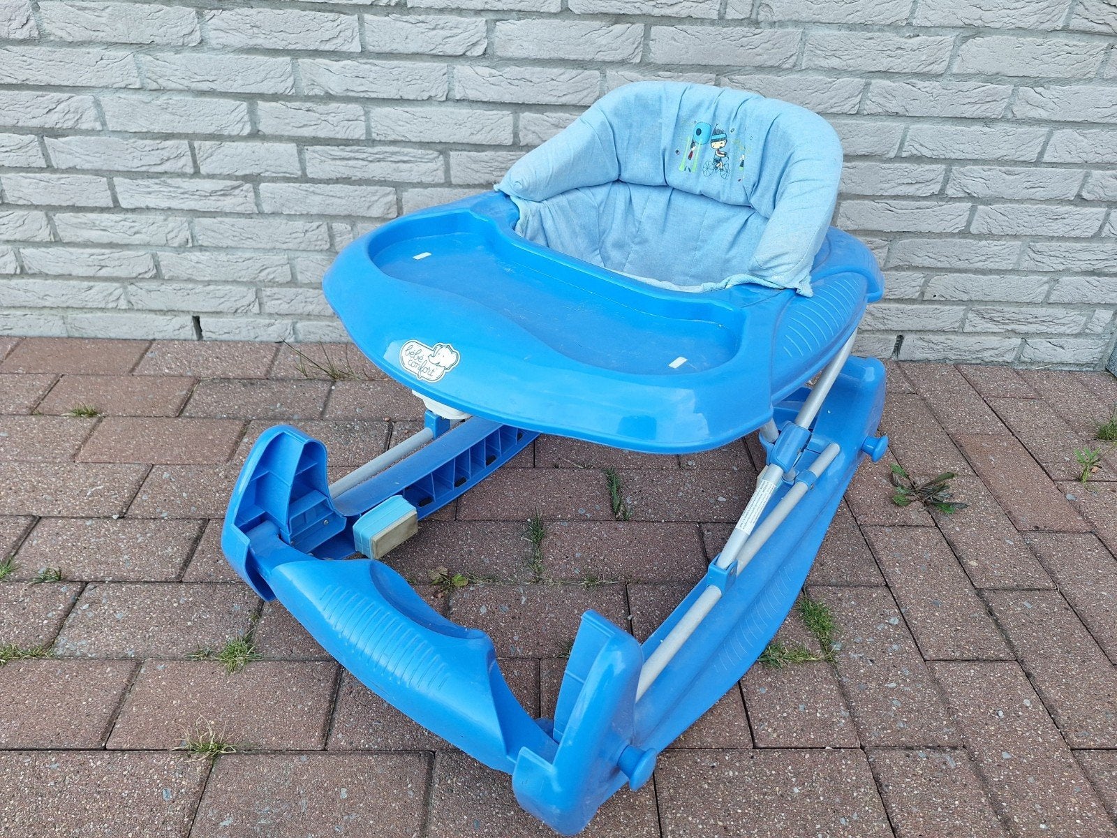Loopkarretje of wiebelstoeltje, Ophalen, Gebruikt