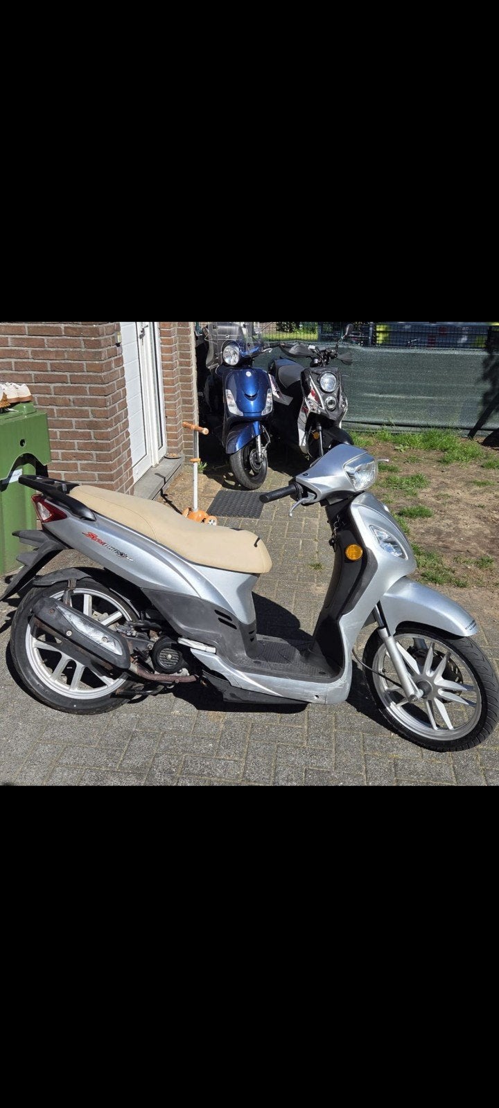 Sym in top staat 50cc 4takt B klasse met papieren en sleutel, Fietsen en Brommers, Brommers | Honda, Ophalen of Verzenden
