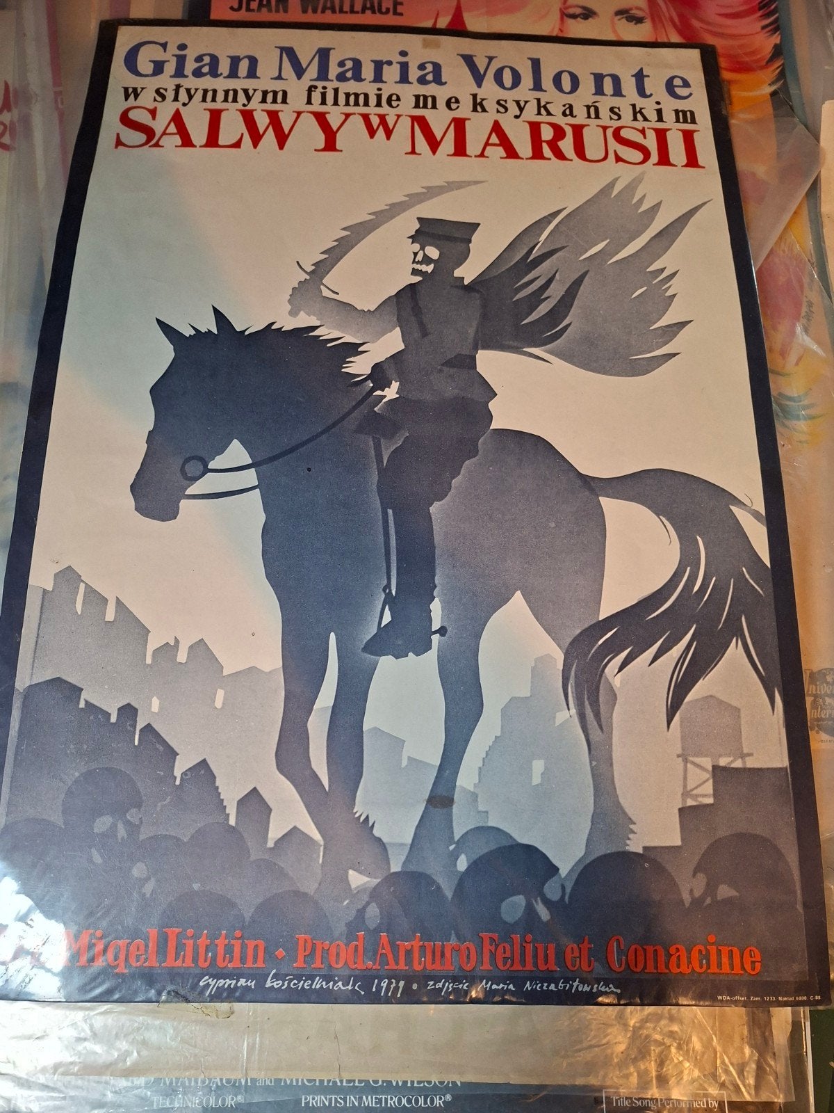 Actas de Marusia 1975, Ophalen