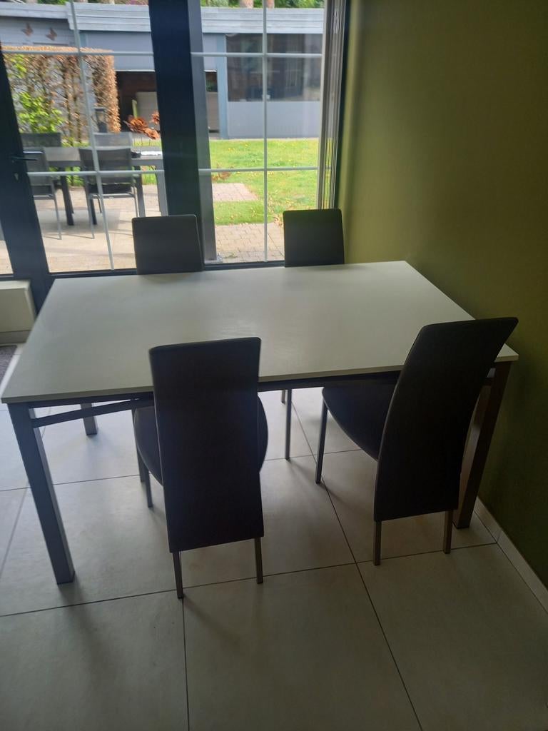 Keuken tafel en 4 stoelen, Huis en Inrichting, Ophalen