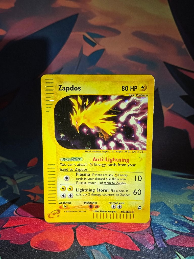 Pokémon Zapdos H32/H32 – Aquapolis Secret Rare Holo (2002), Enlèvement ou Envoi