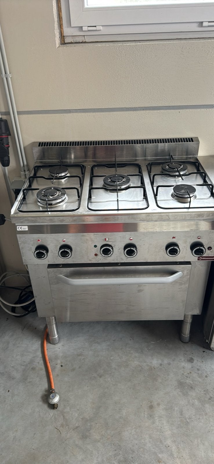Gasfornuis diamond met oven, Elektronische apparatuur, Fornuizen, Ophalen, Zo goed als nieuw
