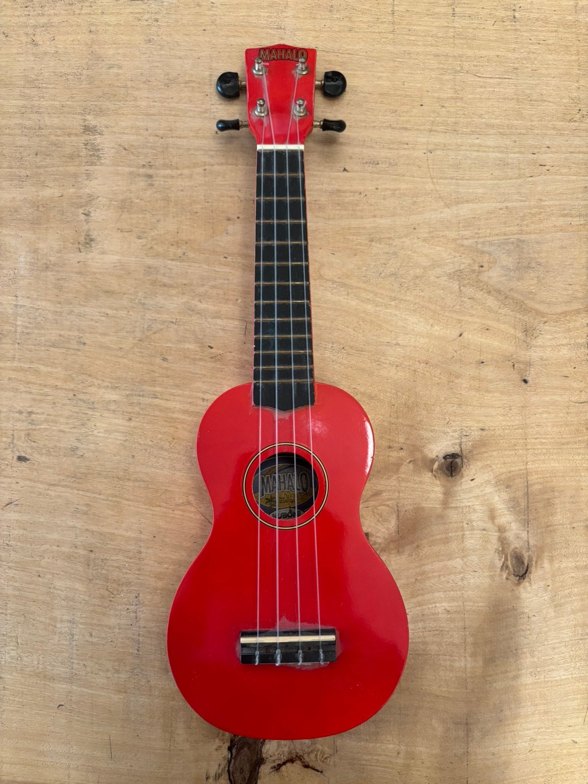 Ukulélé Mahalo dans pochette, Musique & Instruments, Instruments à corde | Autre, Enlèvement, Comme neuf