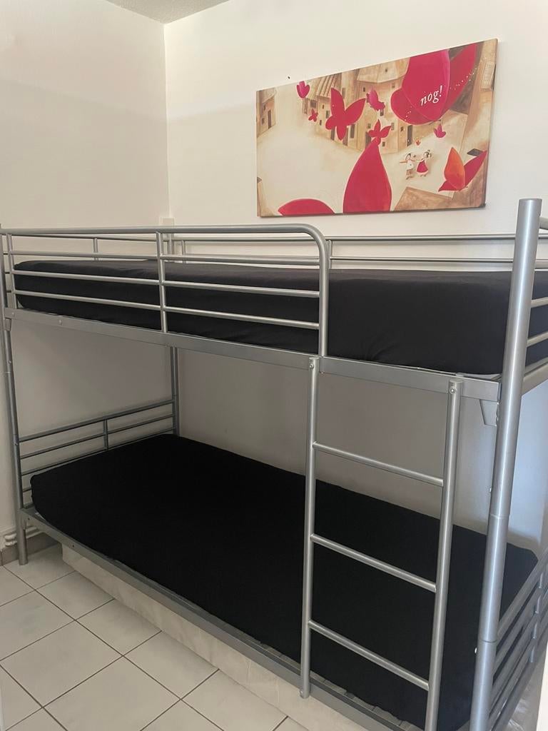 Stapelbed 151 hoog 205 lengte, Ophalen
