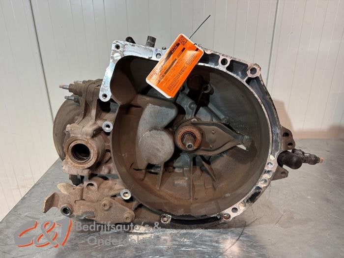 Boîte de vitesse d'un Opel Vivaro, -, Opel, 3 mois de garantie, Utilisé