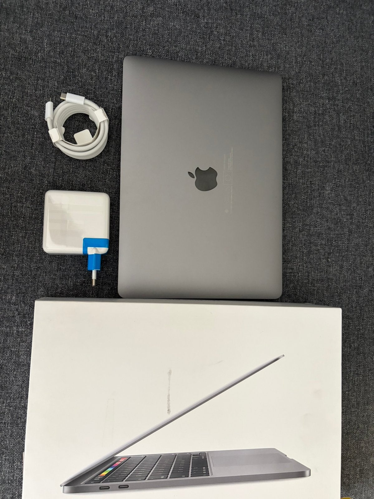 MacBook Pro 13 pouces 2020, Informatique & Logiciels, Enlèvement ou Envoi, Comme neuf, MacBook
