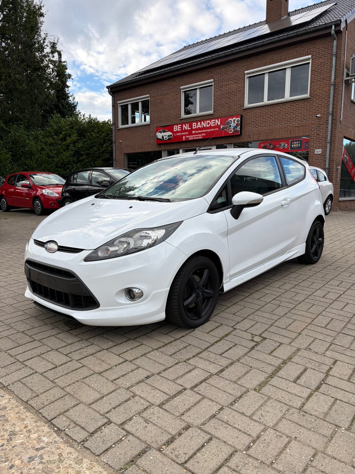 Ford fiesta 1.2 benzine met airco  Keuring voor verkoop, Auto's, Bedrijf, Handgeschakeld, Fiësta, 3 deurs