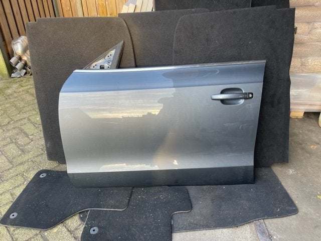 PORTIER LINKS VOOR LZ7S Audi A5 Sportback (8TA), Deur, Audi, Audi AG, Gebruikt