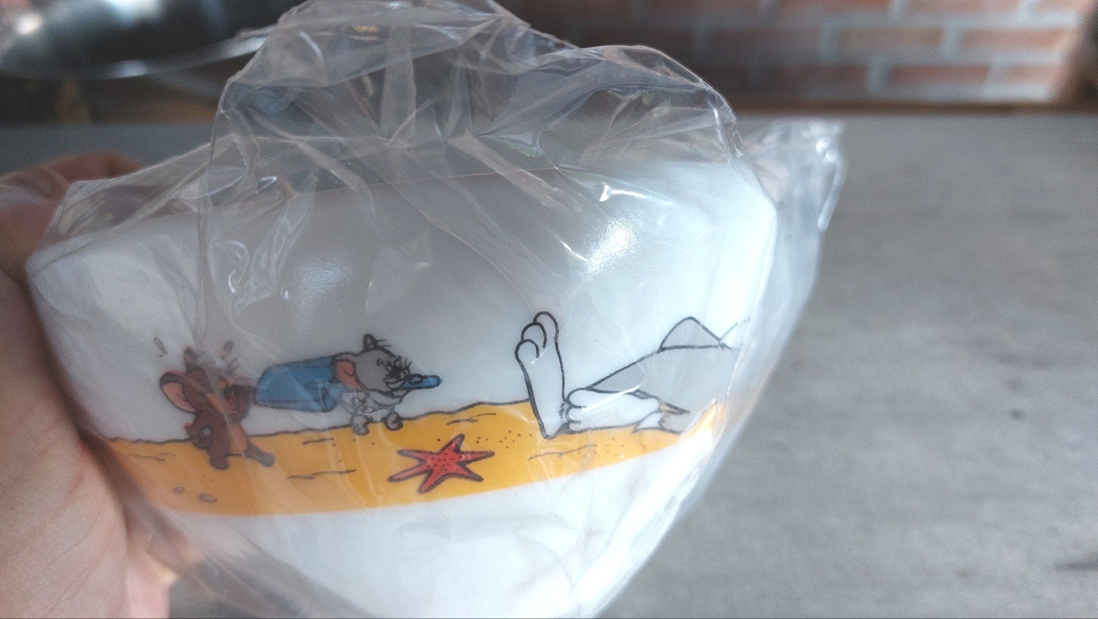 Vintage Arcopal ontbijtkommen Tom & Jerry aan het strand, Enlèvement, Vintage
