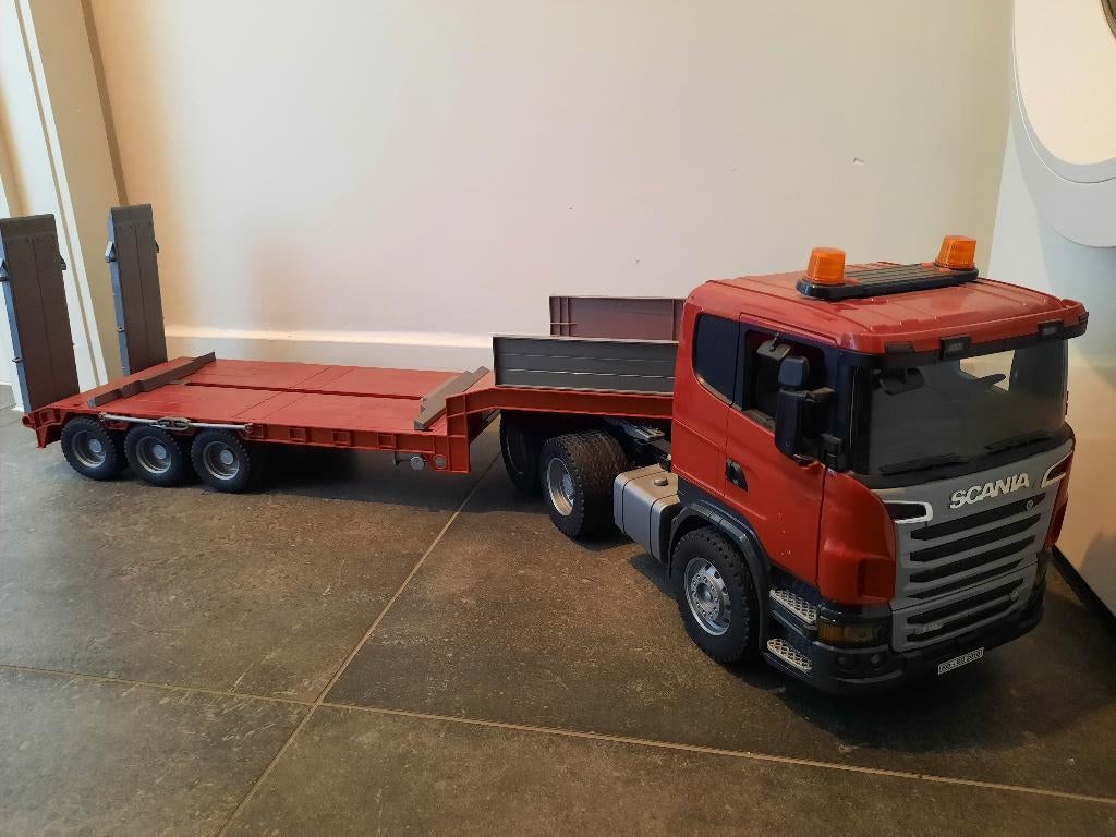 Bruder Scania dieplader, Kinderen en Baby's, Ophalen, Zo goed als nieuw