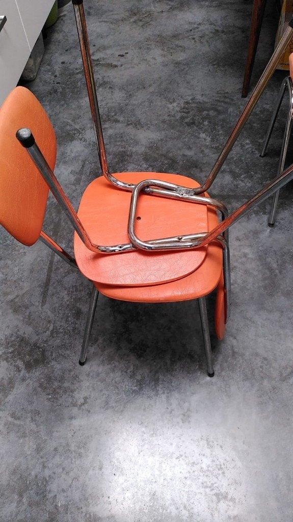 Vintage oranje stoeltjes, Ophalen, Persoonlijke verzorging