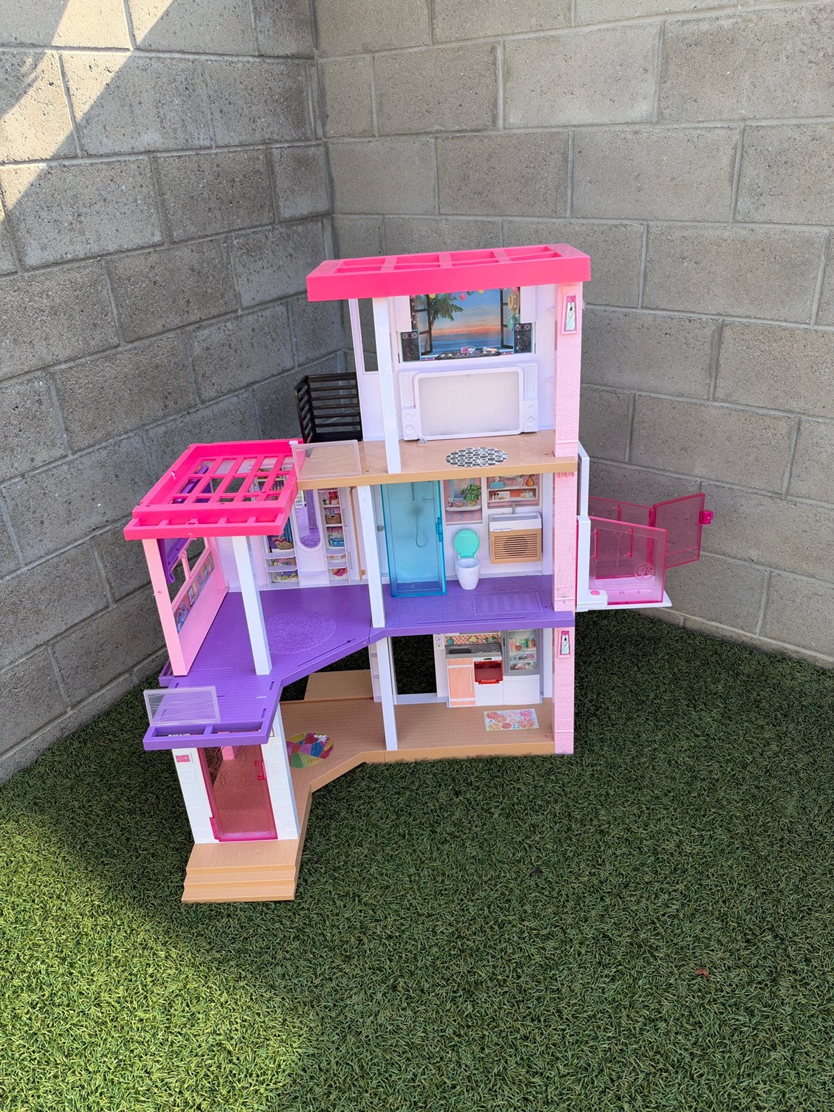 Maison de rêve de Barbie, Enlèvement, Utilisé