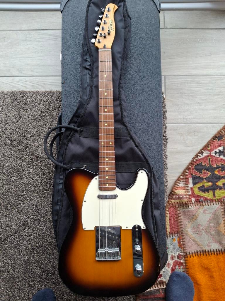 Copie télécaster  coréenne "Fenix by Young Chang", Musique & Instruments, Enlèvement
