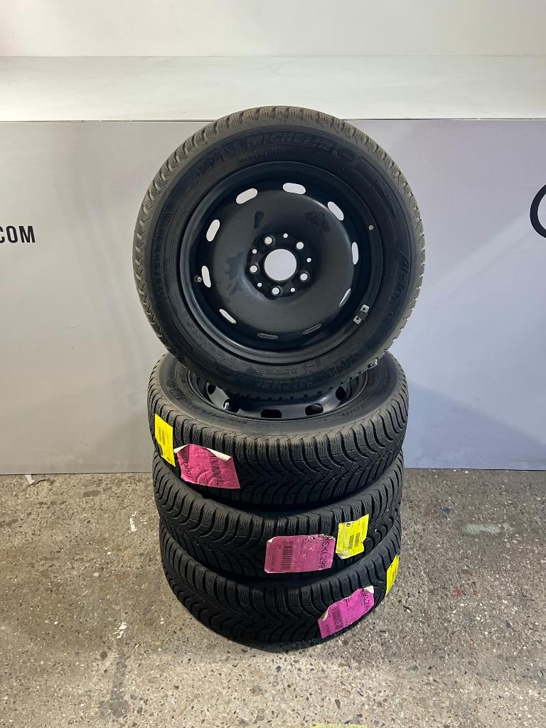 Jantes tôle + pneus hiver pour Mini (F55 / F56 / F57 Cabrio), 15 pouces, Pneus et Jantes, Pneus hiver, 175 mm